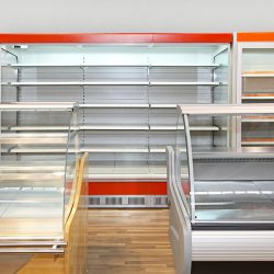 Kühlregale und Kühltheken für den Supermarkt
